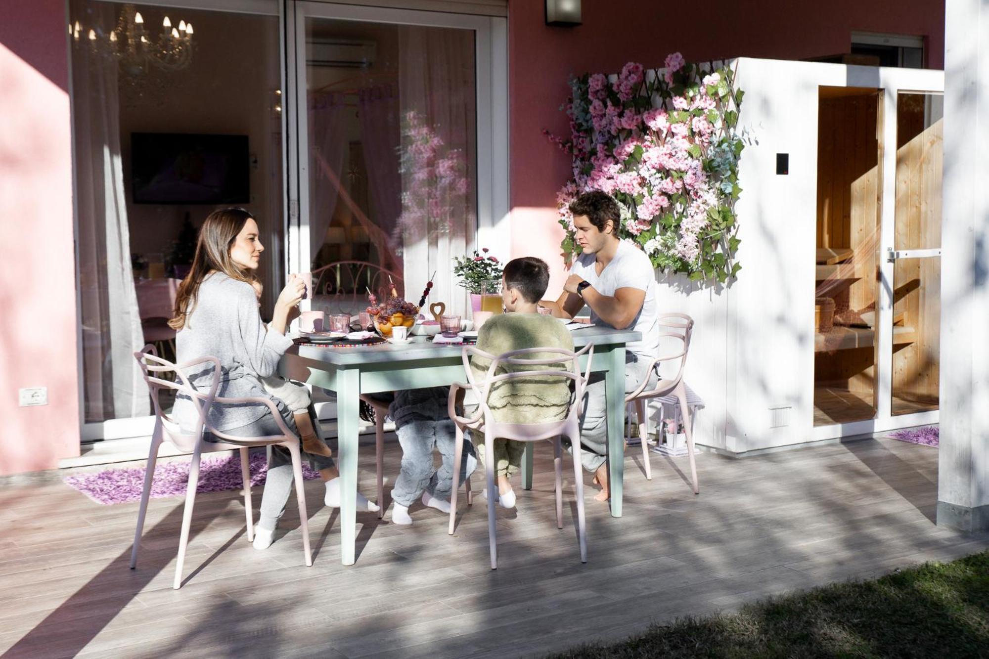 Villetta Tinmar Barbie House Βερόνα Εξωτερικό φωτογραφία
